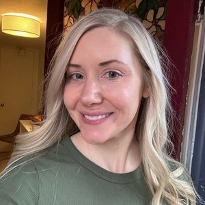 Meet your Posher, Ashlin